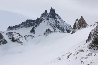 Mountain above Lago de los Tres