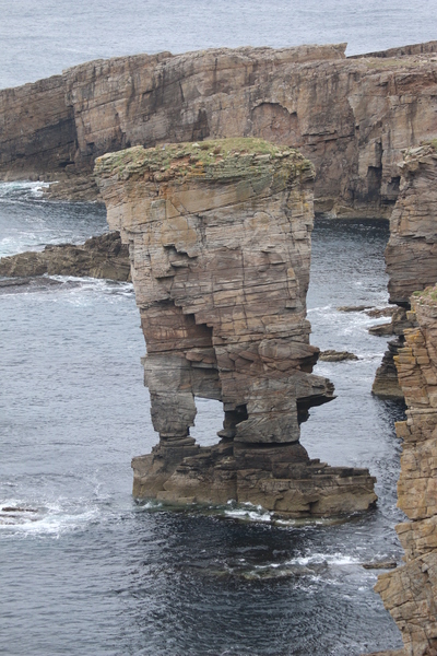 Stack with a hole - Yesneby Castle
