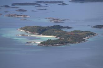 Island in Bergsfjorden