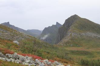 On the way up Husfjellet