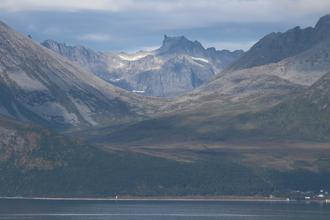 Middagstinden on Kvaløya