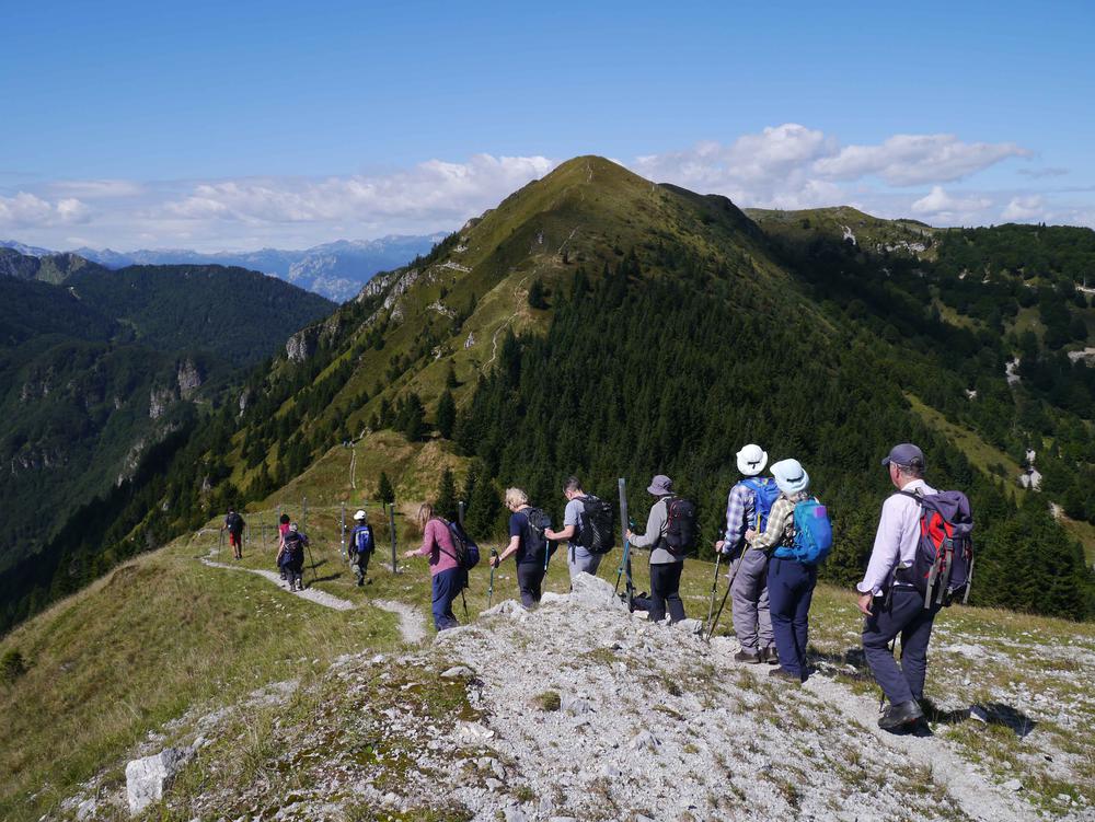Going down from Lajnar